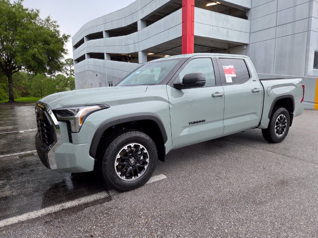 New 2026 Toyota Tundra SR5 AWD/4WD image 3