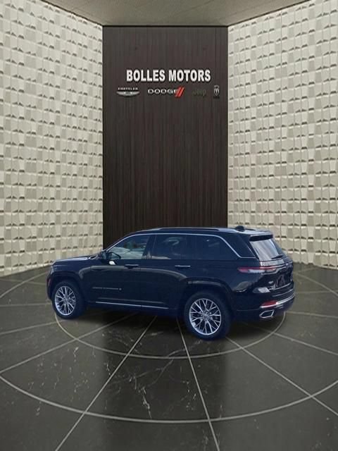 Certified 2023 Jeep Grand Cherokee Summit AWD/4WD image 11
