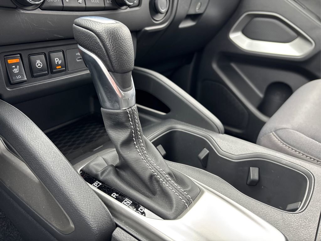 Used 2025 Nissan Frontier SV w/ SV Convenience Package image 25