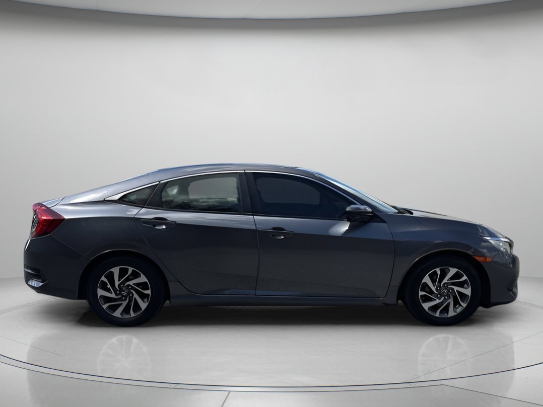Used 2017 Honda Civic EX image 2