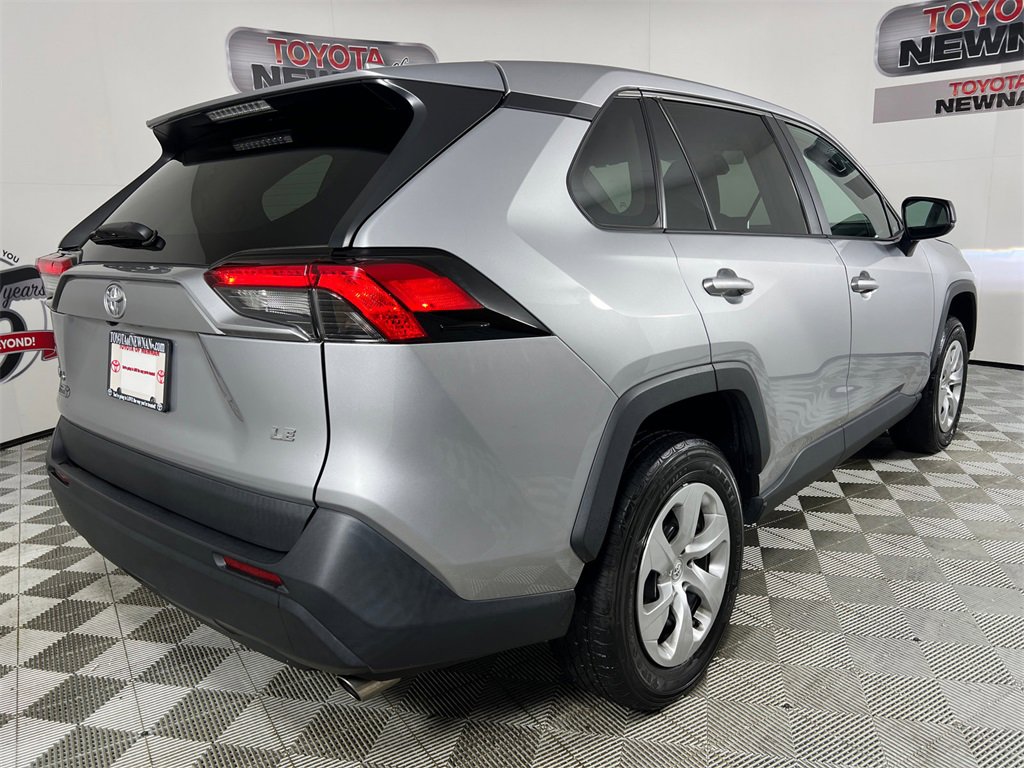 Used 2023 Toyota RAV4 LE image 3