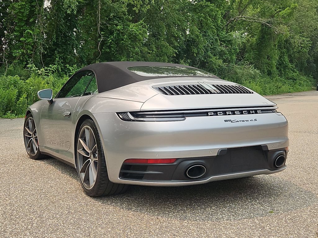 Certified 2020 Porsche 911 Carrera 4S AWD/4WD image 3