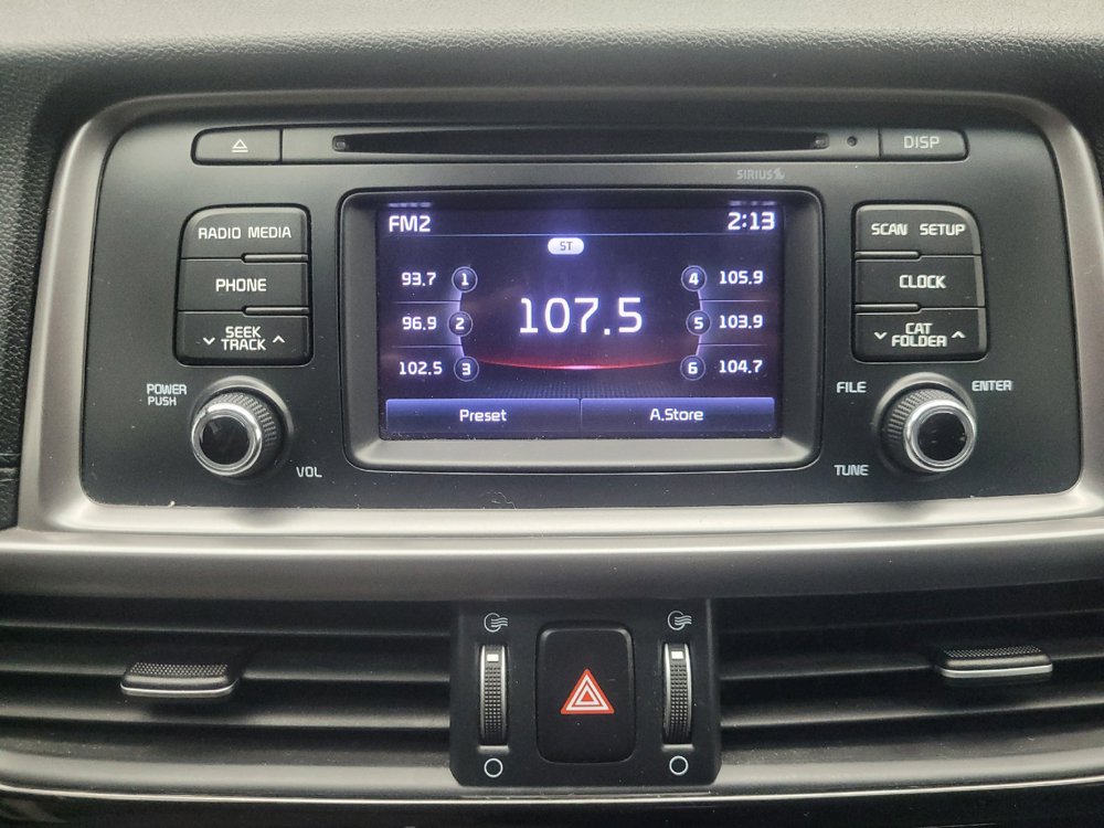 Used 2017 Kia Optima LX FWD image 25