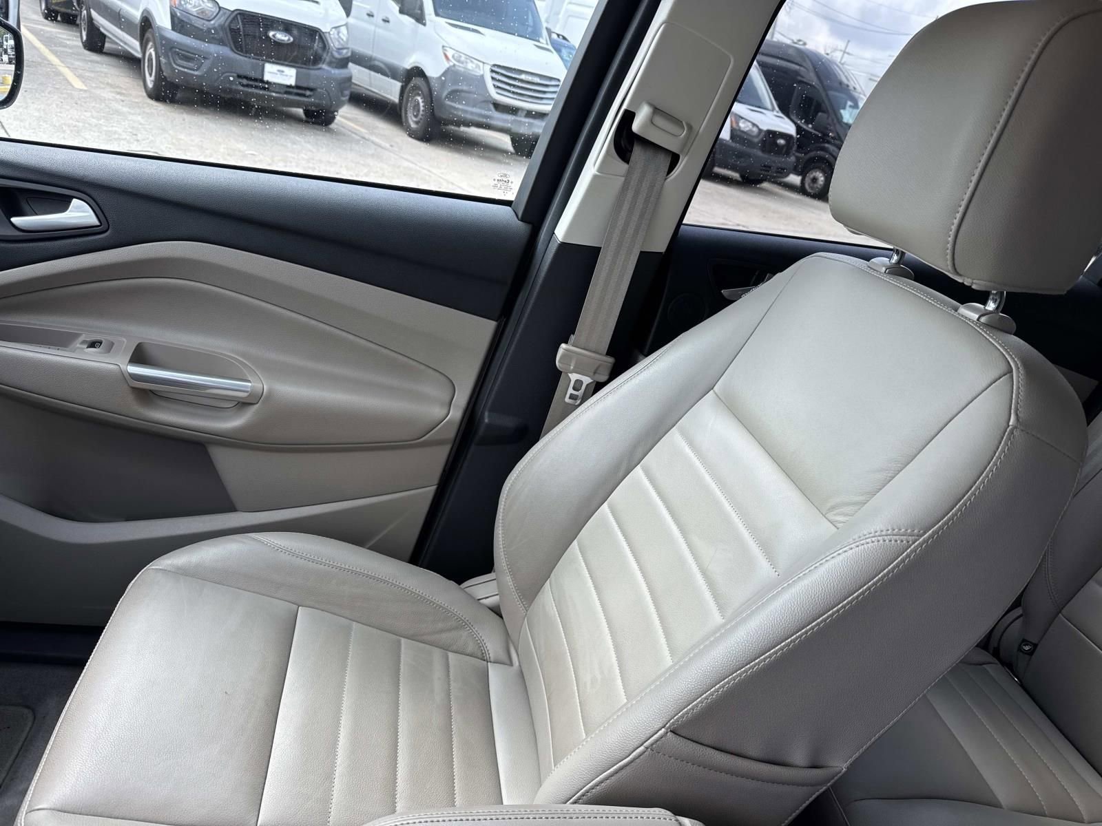 Used 2014 Ford Escape Titanium w/ Equipment Group 401A image 20