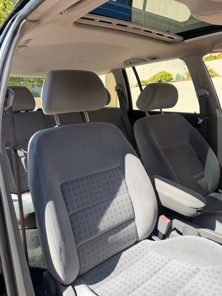 Used 2005 Volkswagen Jetta GLS image 15