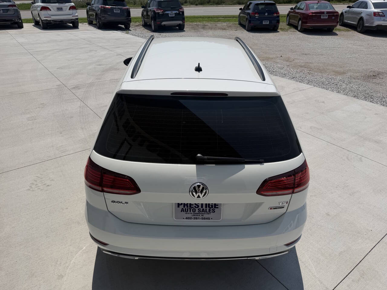 Used 2018 Volkswagen Golf S AWD/4WD image 6