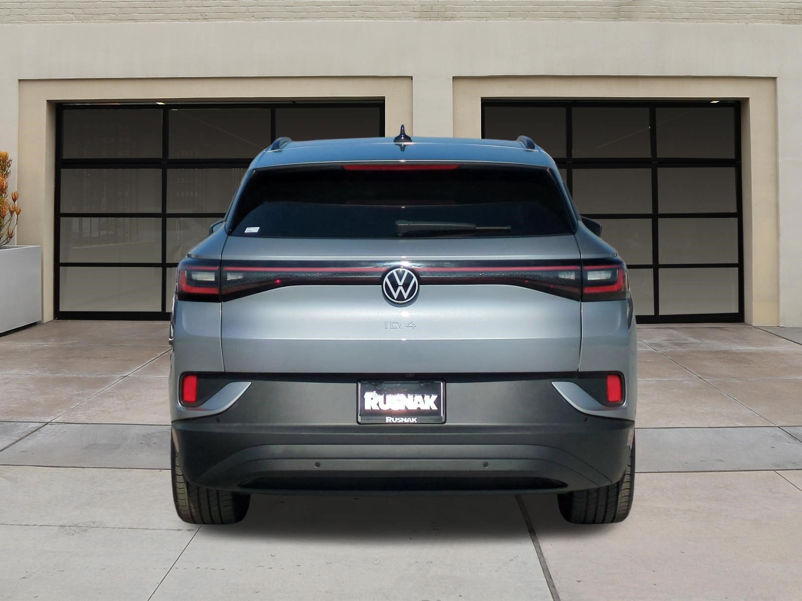 Used 2023 Volkswagen ID.4 Pro RWD image 5