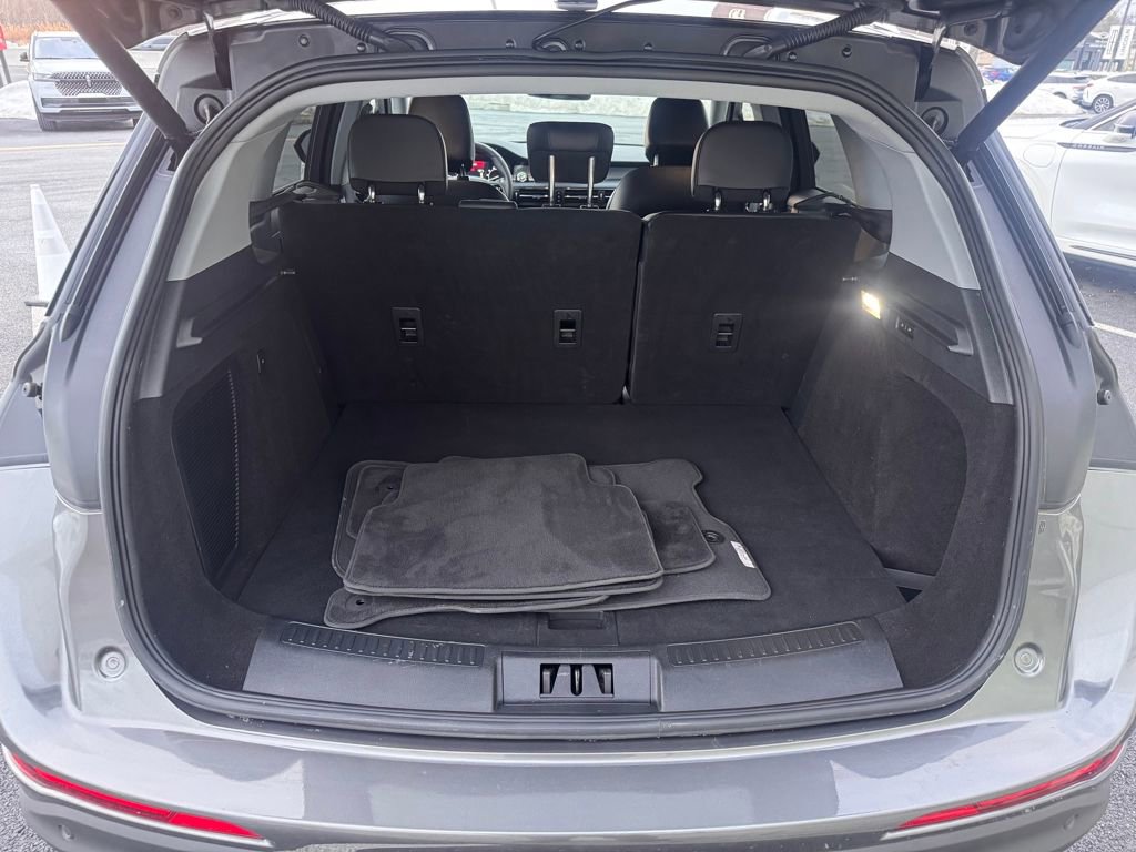 Certified 2022 Lincoln Corsair AWD w/ Equipment Group 101A image 5