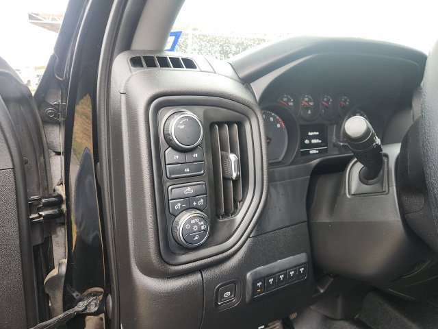 Used 2021 Chevrolet Silverado 2500 Custom w/ Custom Value Package AWD/4WD image 7