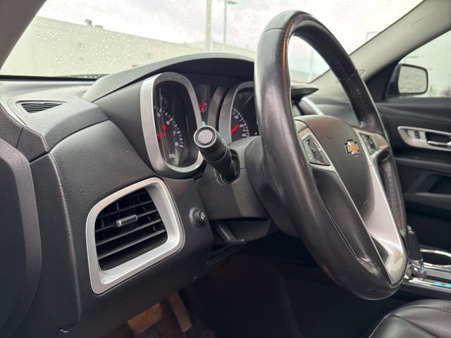 Used 2016 Chevrolet Equinox LTZ w/ Enhanced Convenience Package image 13