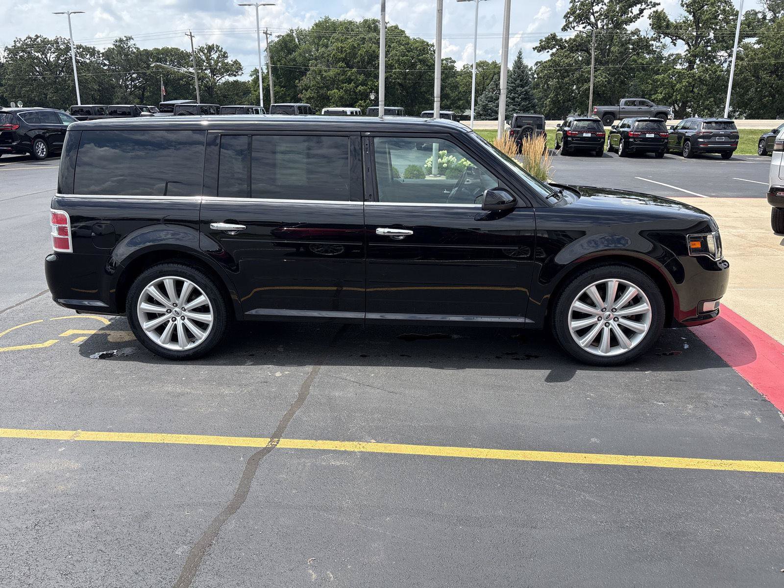Used 2019 Ford Flex SEL w/ Equipment Group 202A AWD/4WD image 4