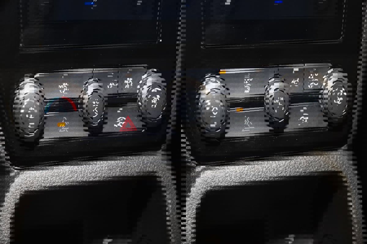 Used 2024 Ford Ranger XLT w/ Trailer Tow Package AWD/4WD image 28