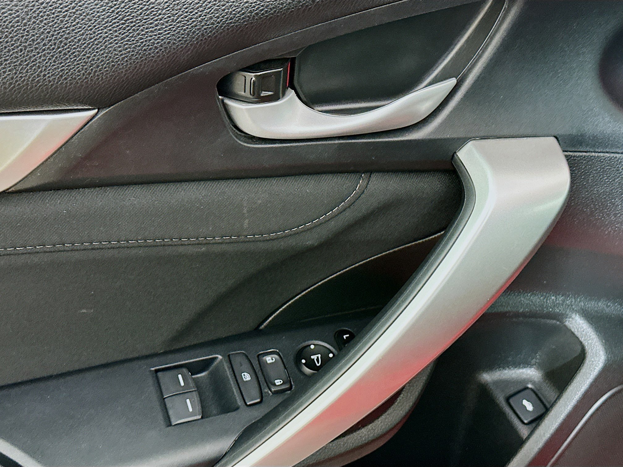 Used 2019 Honda Civic EX image 15