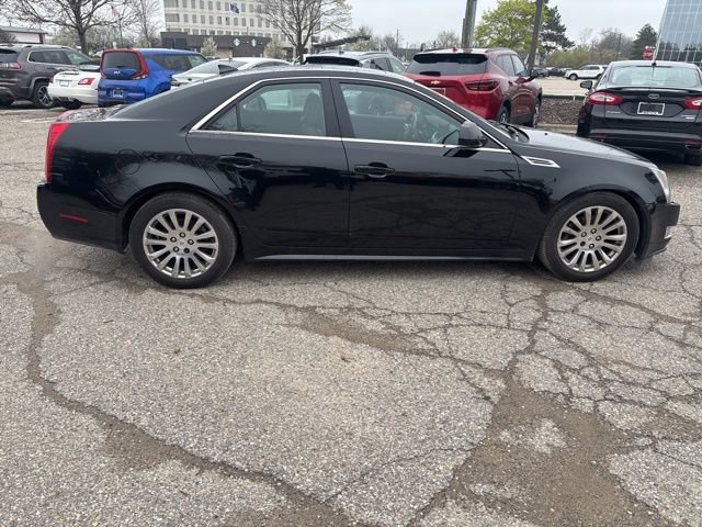 Used 2010 Cadillac CTS Premium image 2