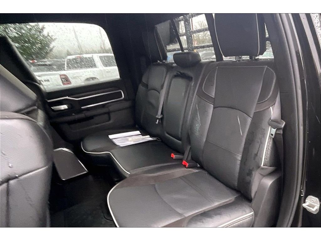 Used 2026 RAM 5500 4x4 Crew Cab w/ Laramie Trim Package image 25