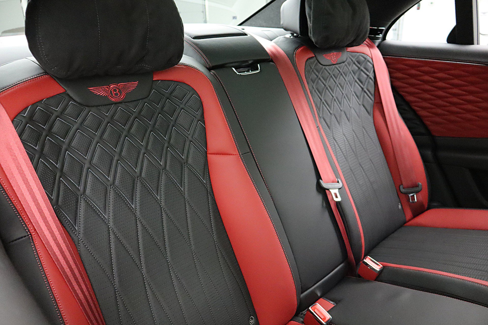 Certified 2023 Bentley Flying Spur S V8 AWD/4WD image 48