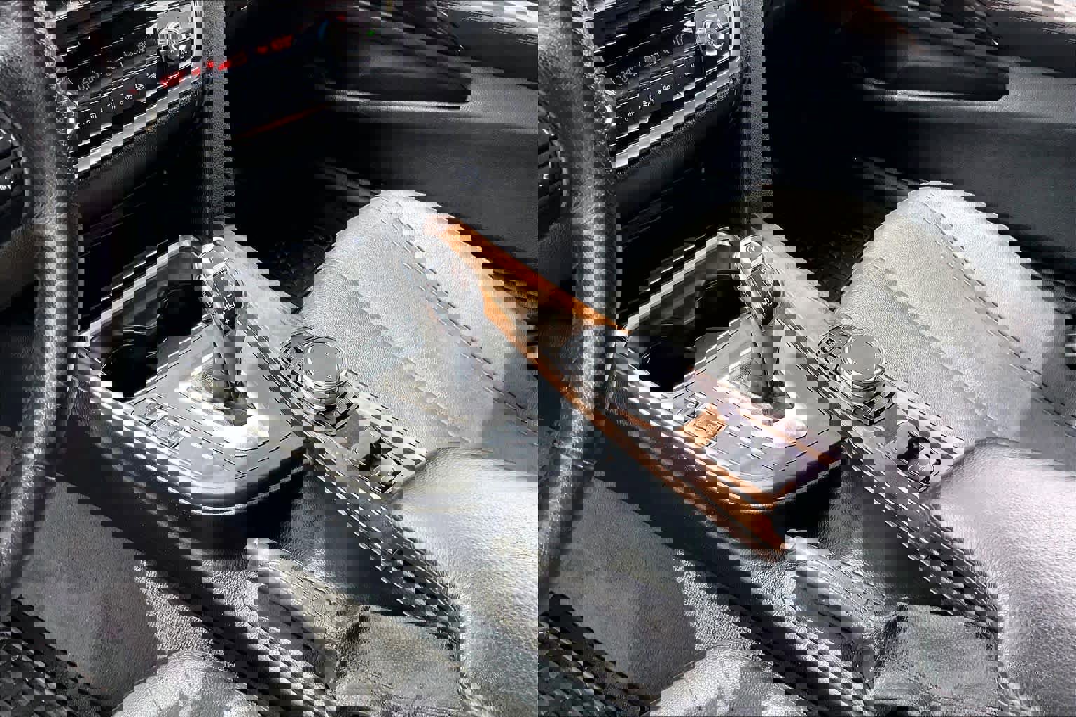 Used 2015 BMW 428i Convertible image 16