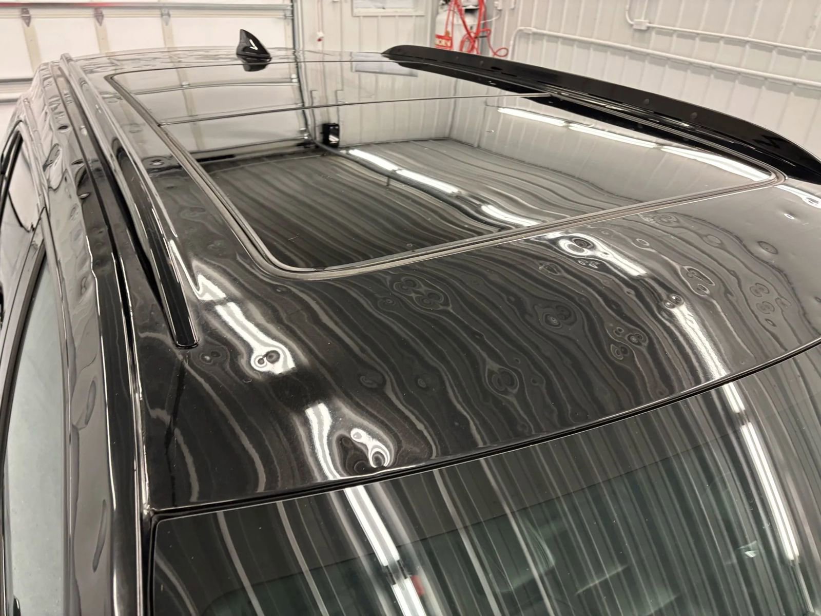 Used 2023 Cadillac XT4 Sport w/ Sun And Sound Package image 28