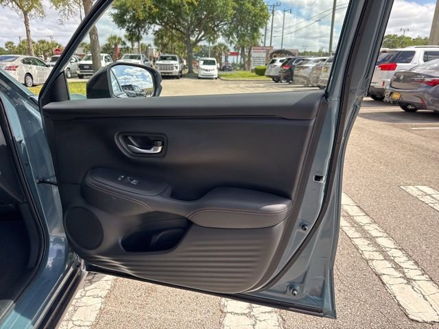 Used 2025 Honda HR-V Sport image 13