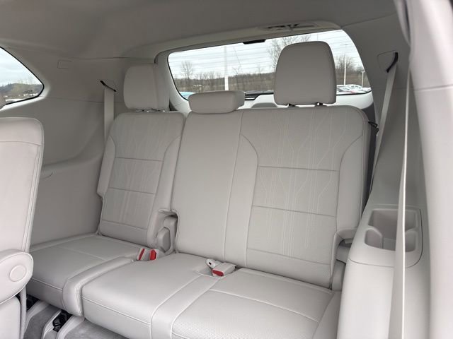 New 2026 Buick Enclave Avenir w/ Super Cruise Package image 39