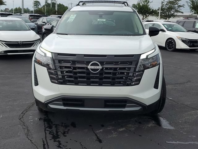 New 2026 Nissan Pathfinder Platinum AWD/4WD image 2