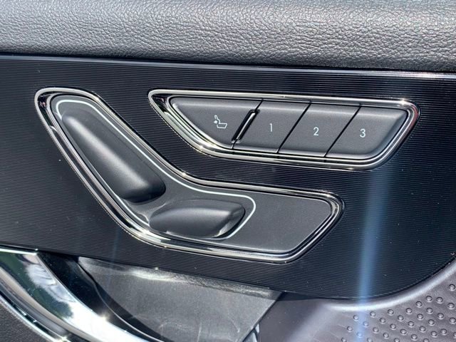 New 2025 Lincoln Corsair Reserve w/ Jet Appearance Package image 13