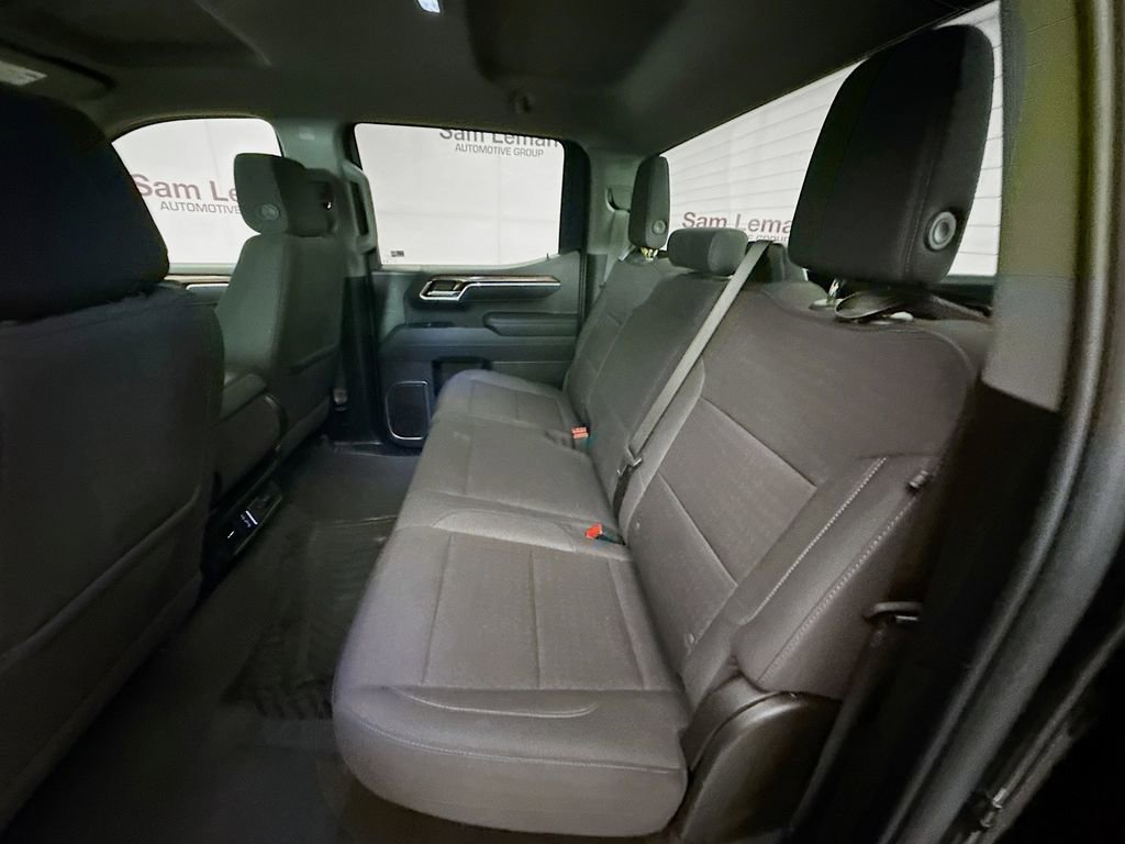 Used 2025 Chevrolet Silverado 1500 LT AWD/4WD image 27