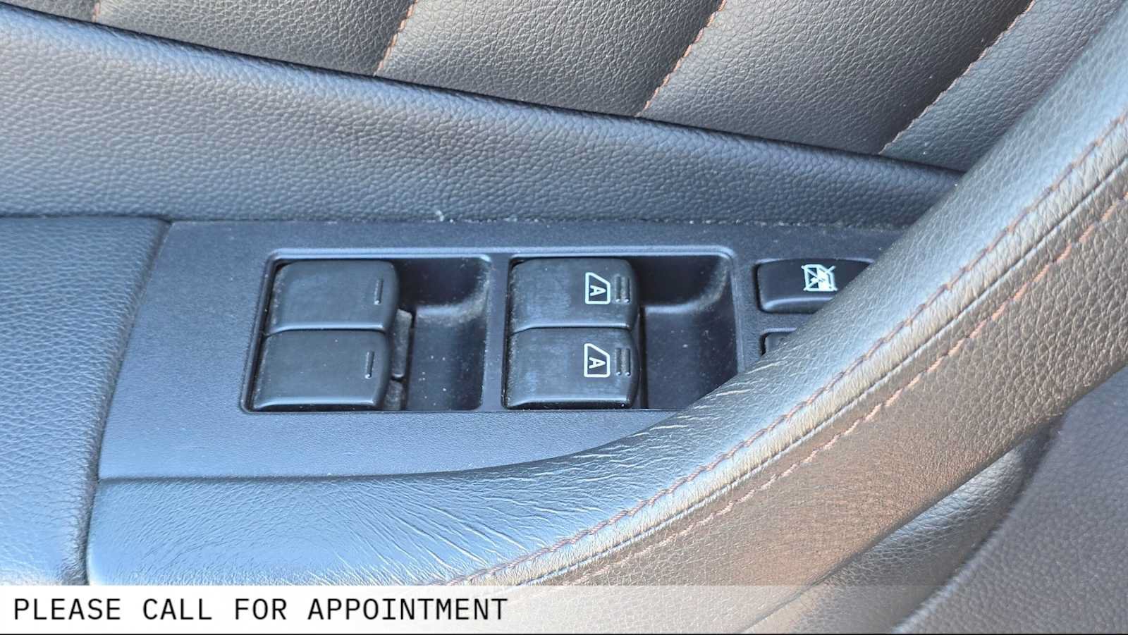 Used 2010 INFINITI FX35 AWD w/ Premium Pkg image 25
