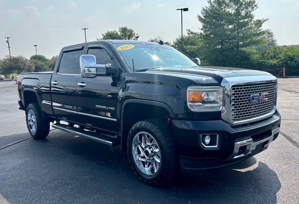 Used 2015 GMC Sierra 2500 Denali AWD/4WD image 9