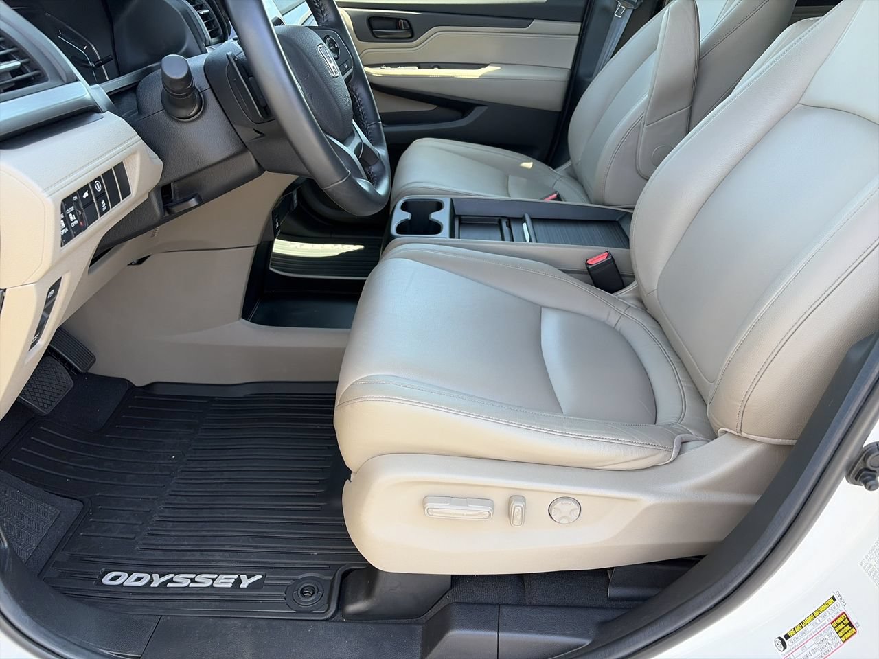Used 2024 Honda Odyssey EX-L image 18