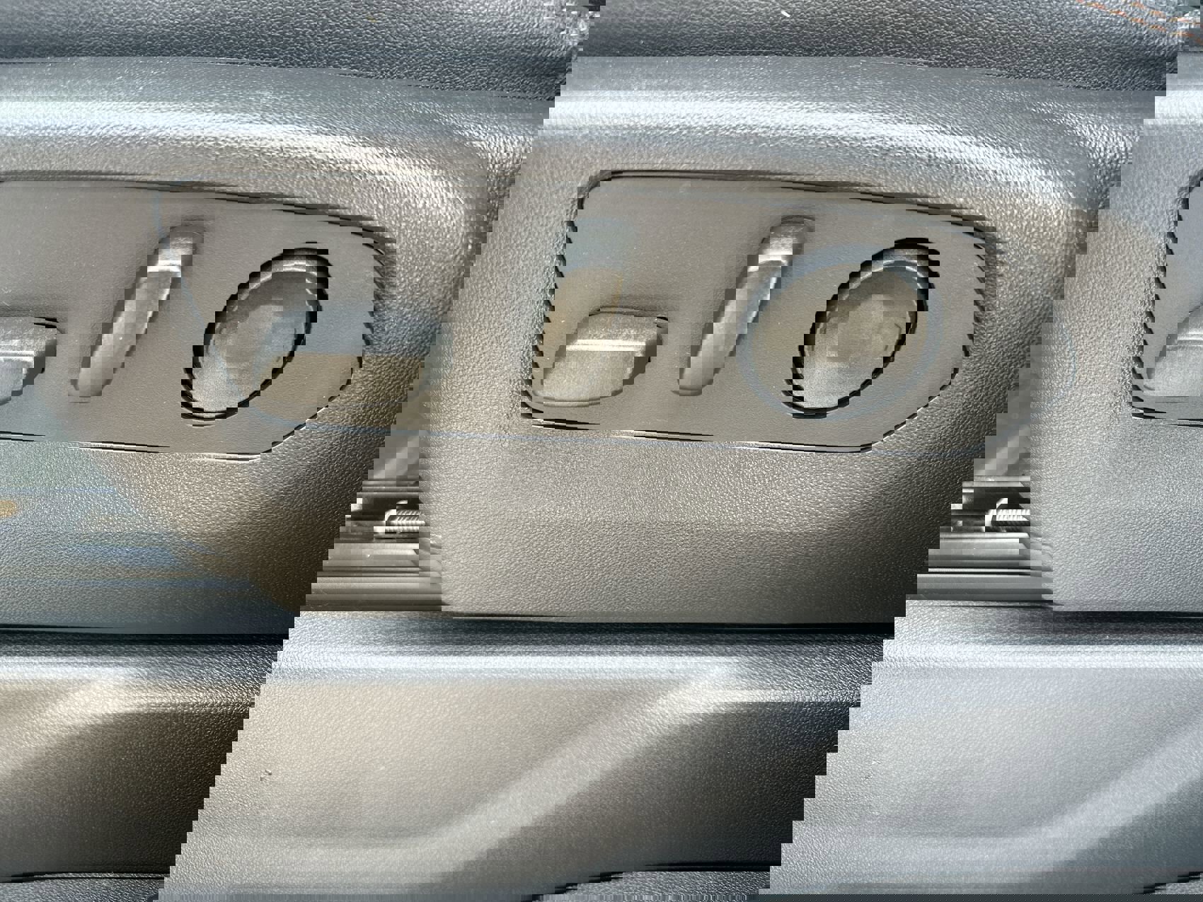 Used 2024 GMC Sierra 2500 AT4 w/ AT4 Premium Plus Package image 12