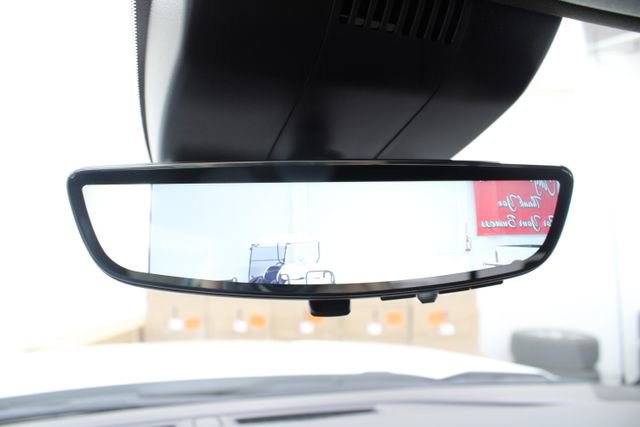 New 2026 GMC Sierra 1500 AT4 w/ AT4 Premium Package image 3