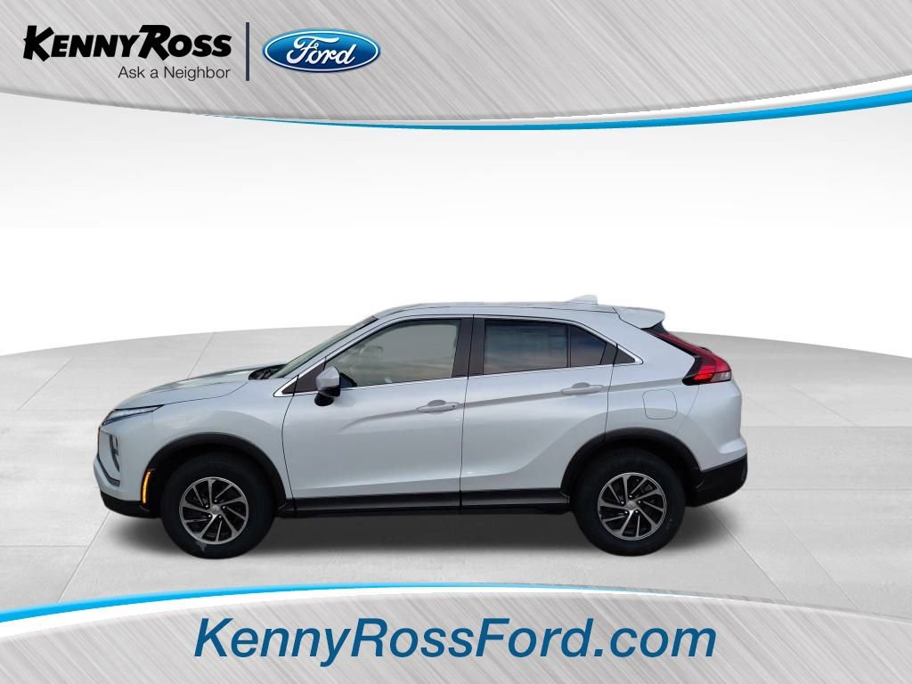 Used 2022 Mitsubishi Eclipse Cross ES image 1