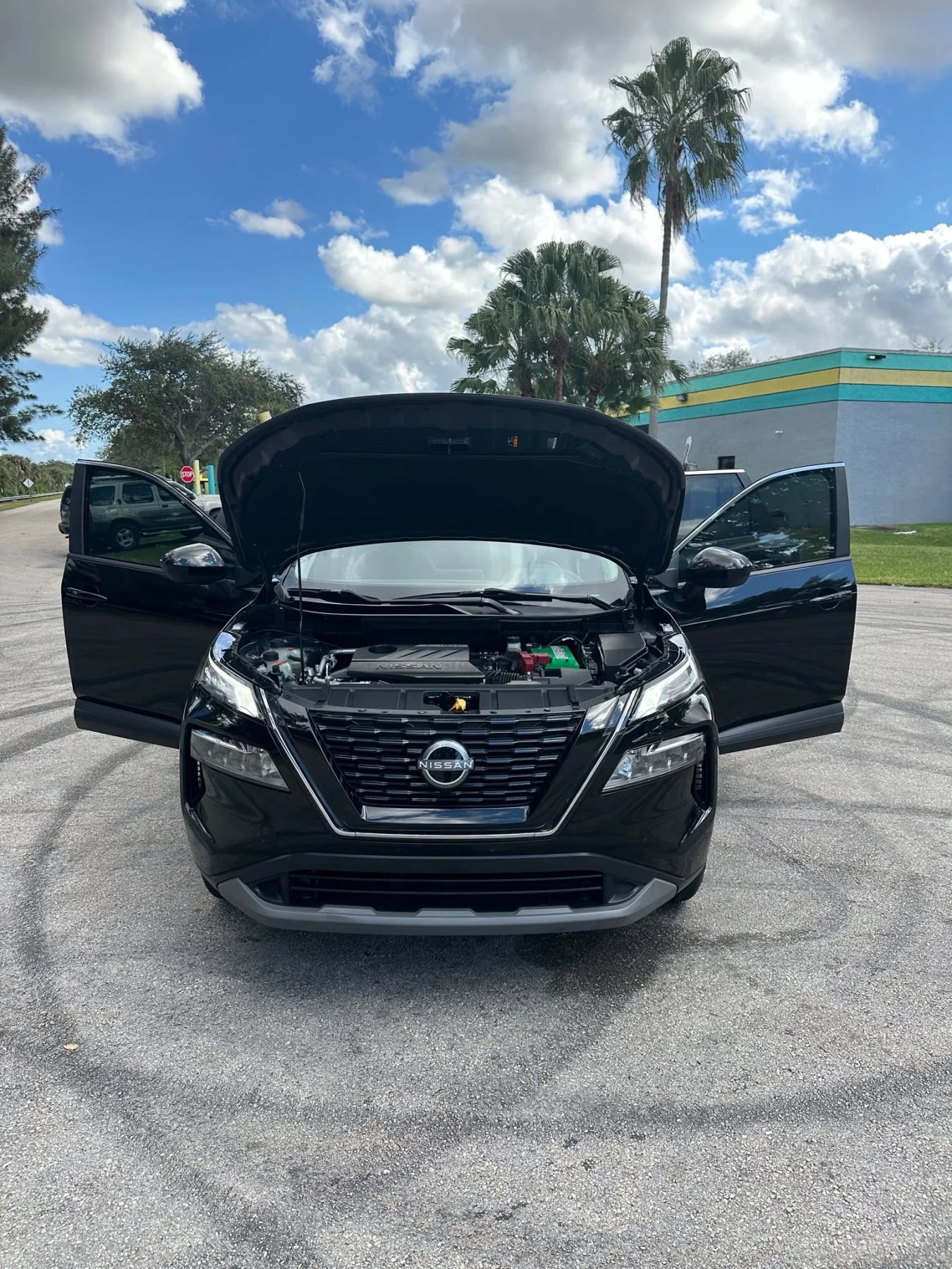 Used 2023 Nissan Rogue SV AWD/4WD image 27