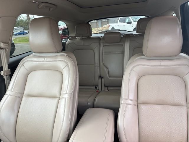 Used 2023 Lincoln Corsair Reserve w/ Equipment Group 201A image 20