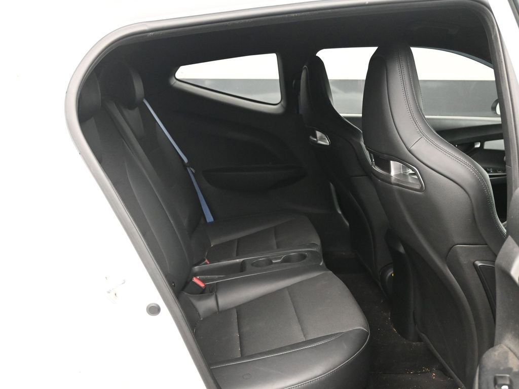 Used 2021 Hyundai Veloster N image 27