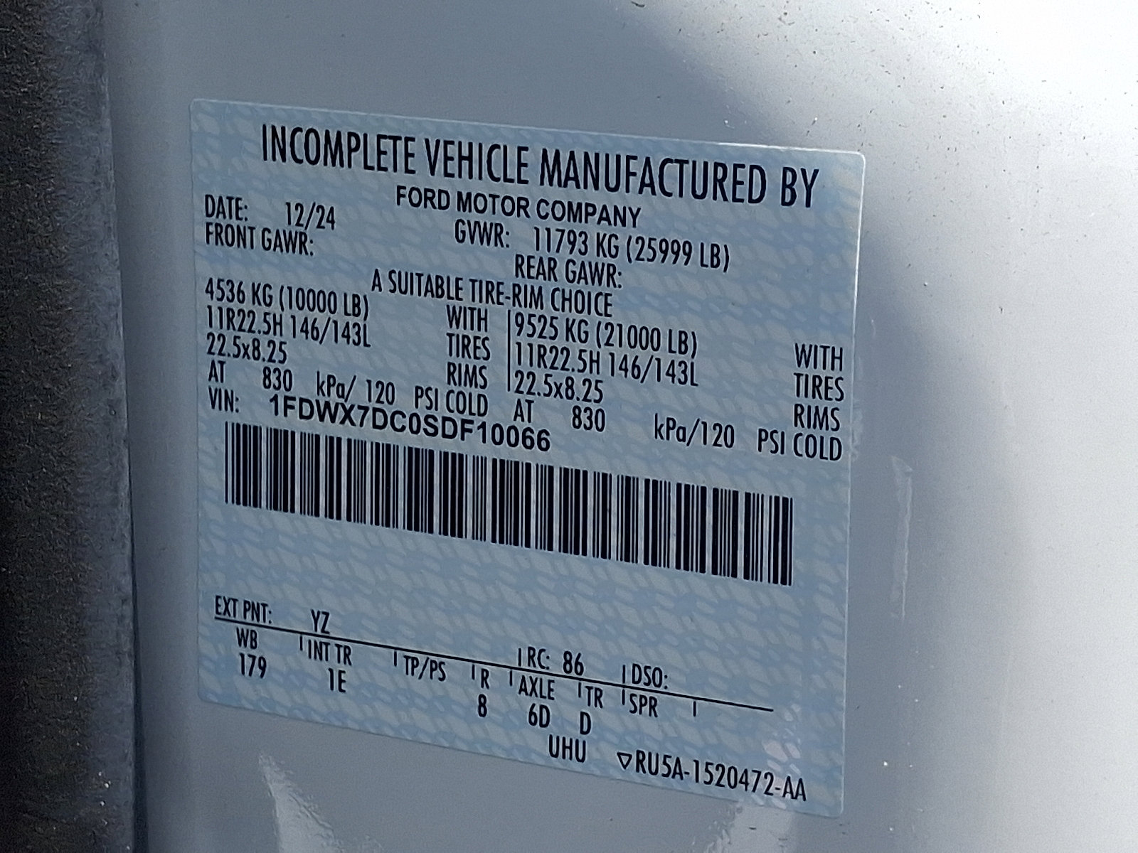 New 2025 Ford F750 2WD SuperCab Super Duty image 19