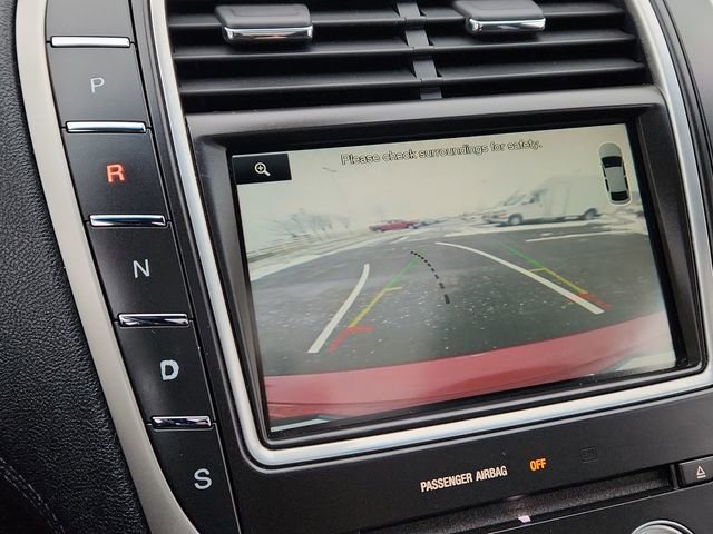 Used 2016 Lincoln MKX Select w/ Climate Package image 45