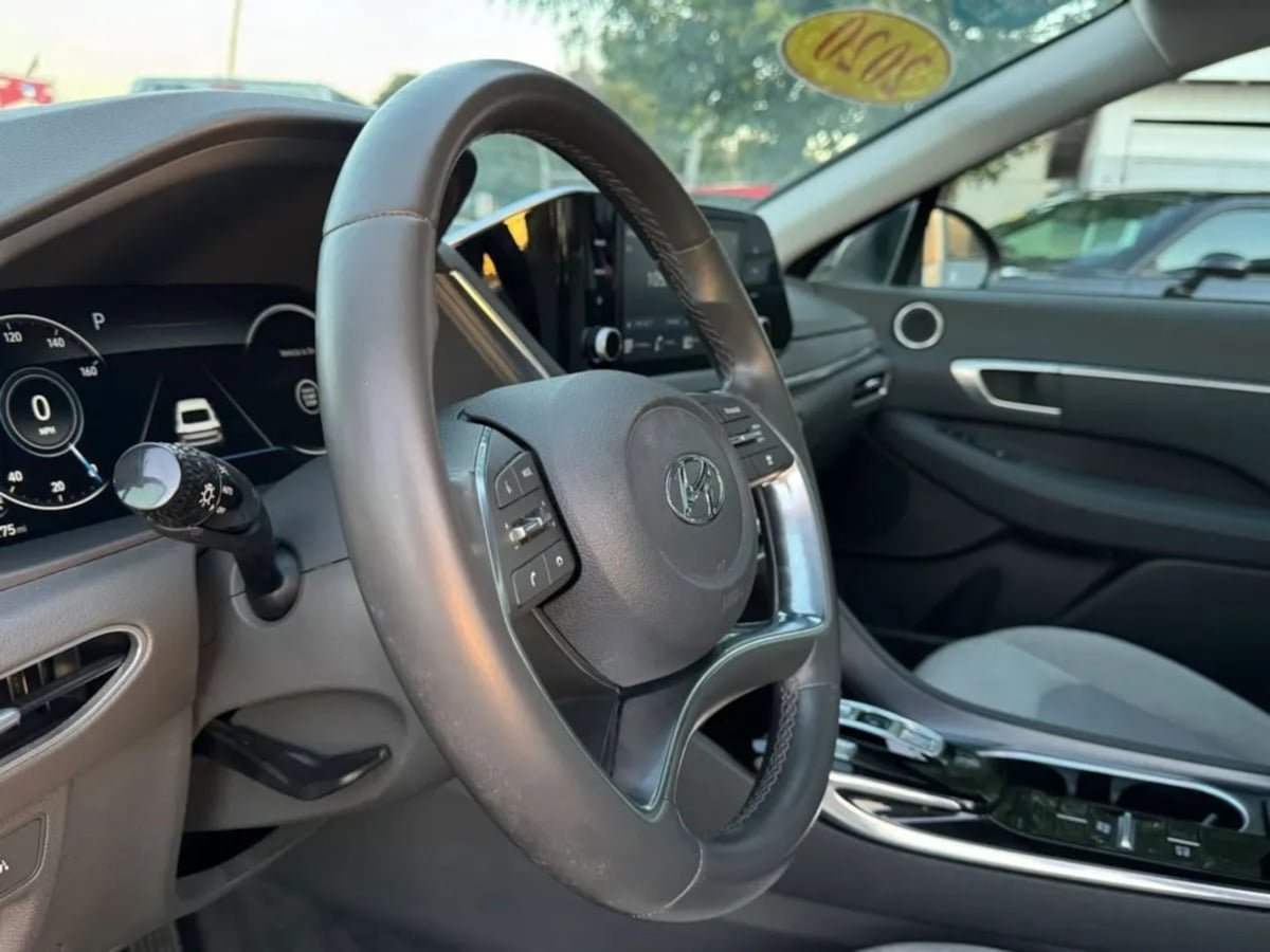 Used 2020 Hyundai Sonata SEL w/ Convenience + Sunroof Package FWD image 28