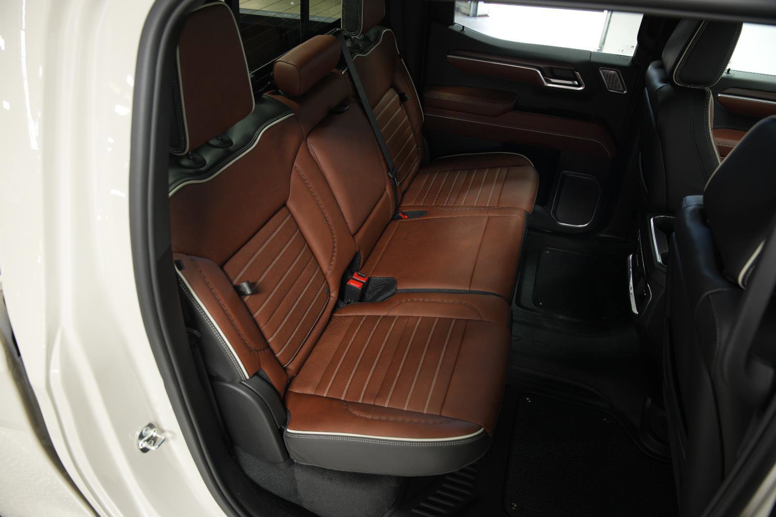 New 2026 GMC Sierra 1500 Denali Ultimate AWD/4WD image 18