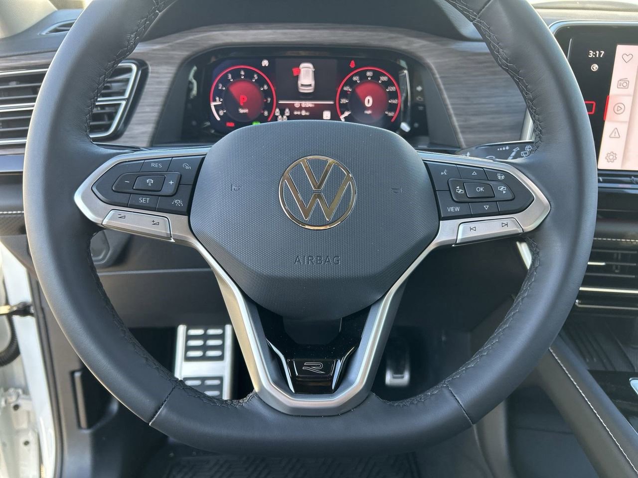 New 2026 Volkswagen Atlas SEL Premium R-Line image 19