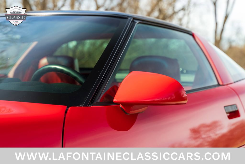 Used 1991 Chevrolet Corvette Coupe image 82