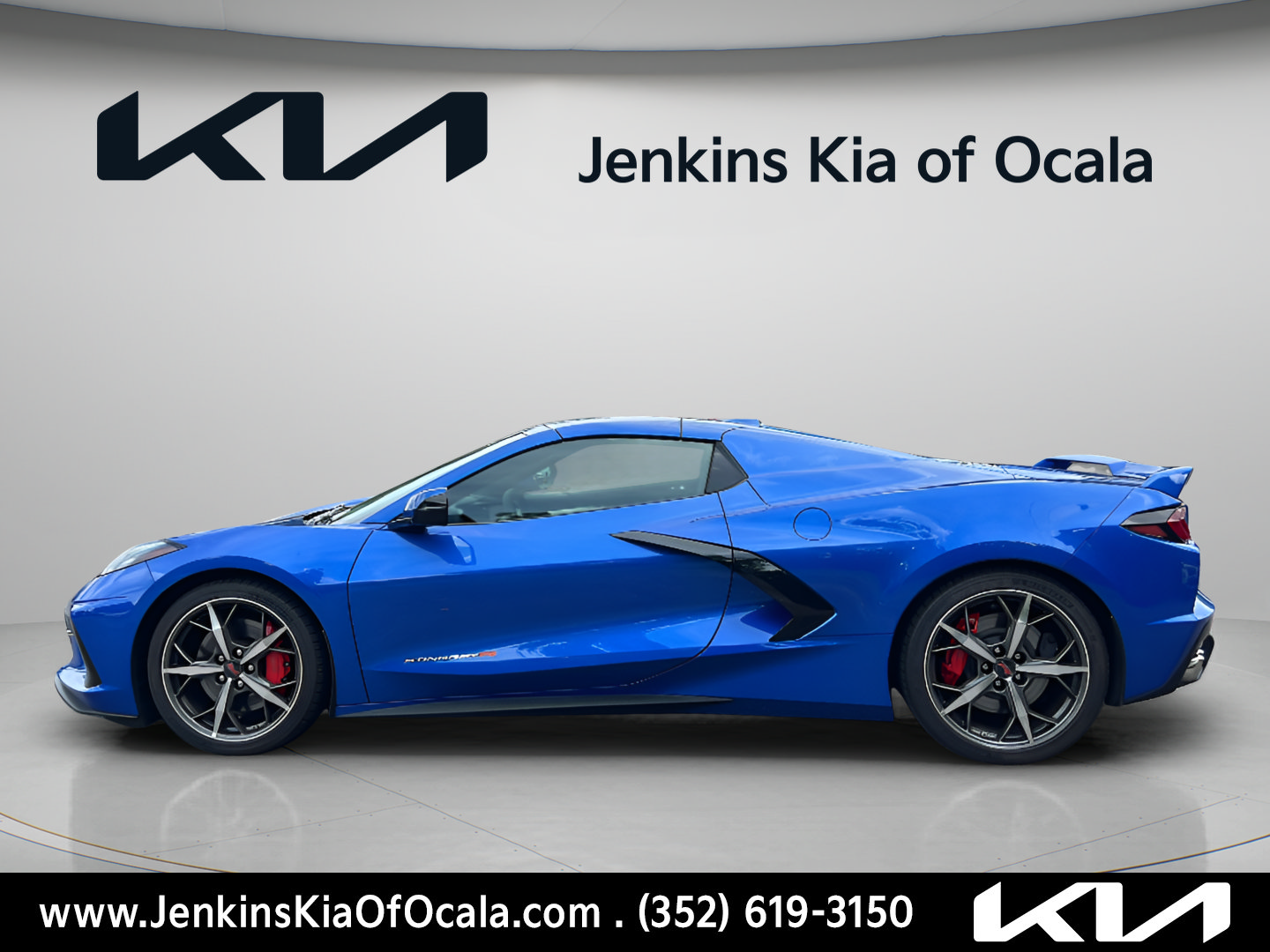 Used 2023 Chevrolet Corvette Stingray Preferred Conv w/ Z51 Performance Package RWD image 6