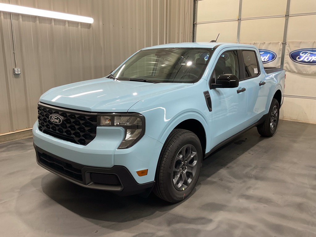 New 2026 Ford Maverick XLT w/ XLT Luxury Package AWD/4WD image 3
