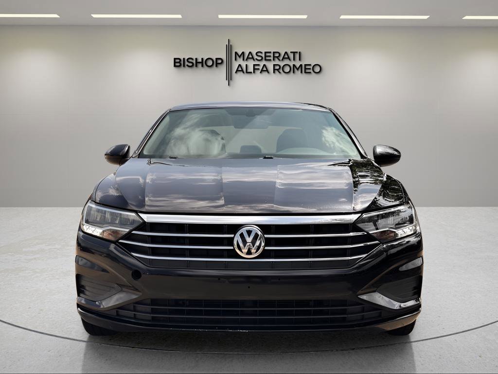 Used 2020 Volkswagen Jetta SE w/ SE Cold Weather Package image 2