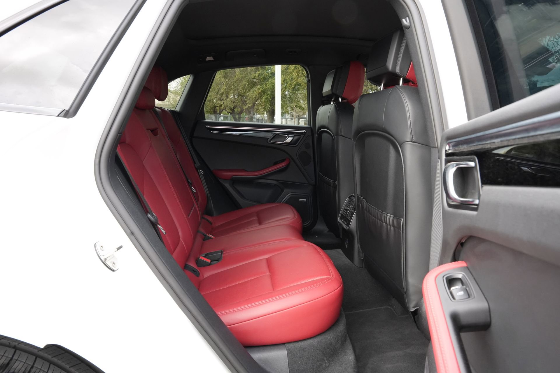 Used 2024 Porsche Macan GTS AWD/4WD image 24