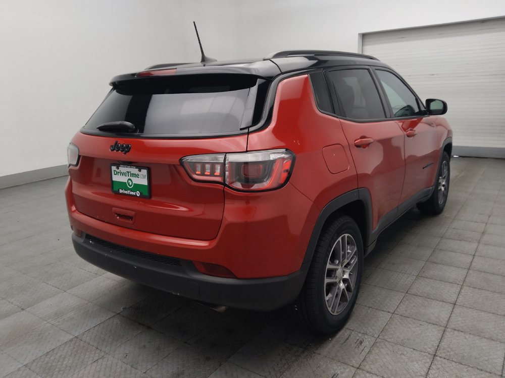 Used 2020 Jeep Compass Latitude FWD image 9