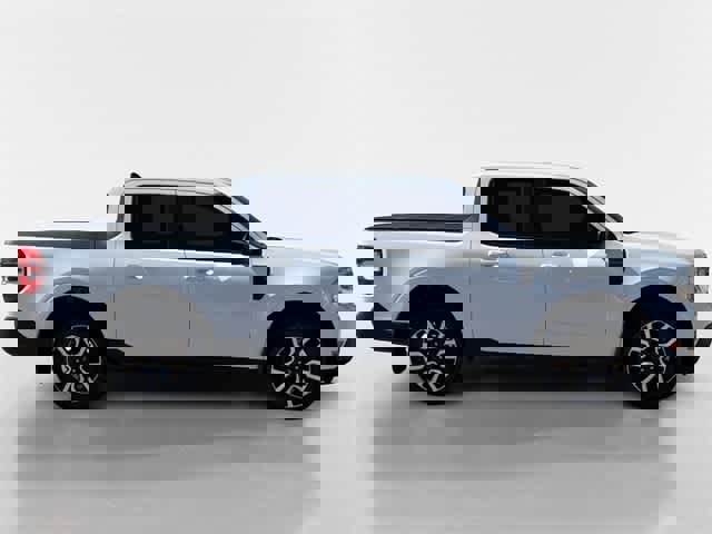 Used 2024 Ford Maverick Lariat image 12