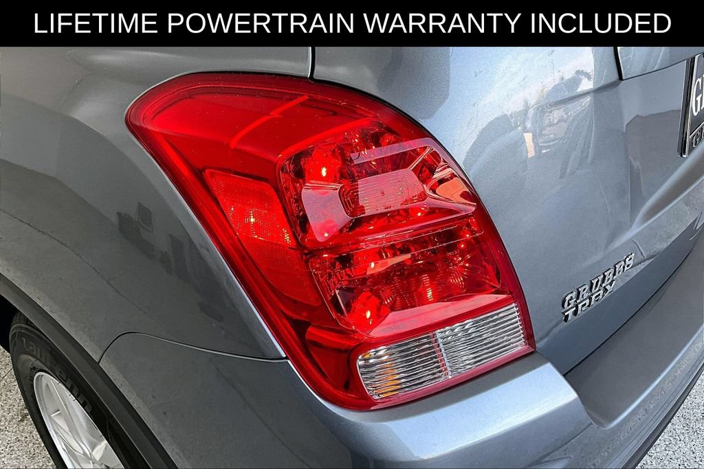 Used 2020 Chevrolet Trax LS w/ Tint and Cruise Package FWD image 39