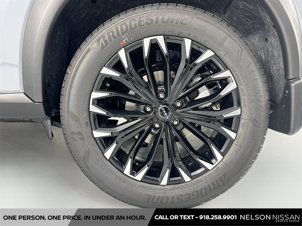 New 2026 Nissan Rogue Dark Armor FWD image 29
